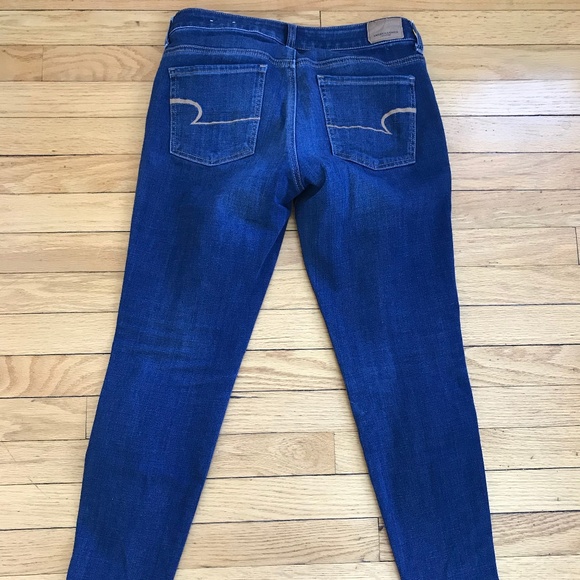 American Eagle Blue Jeans Size 8 SHORT - Picture 5 of 7